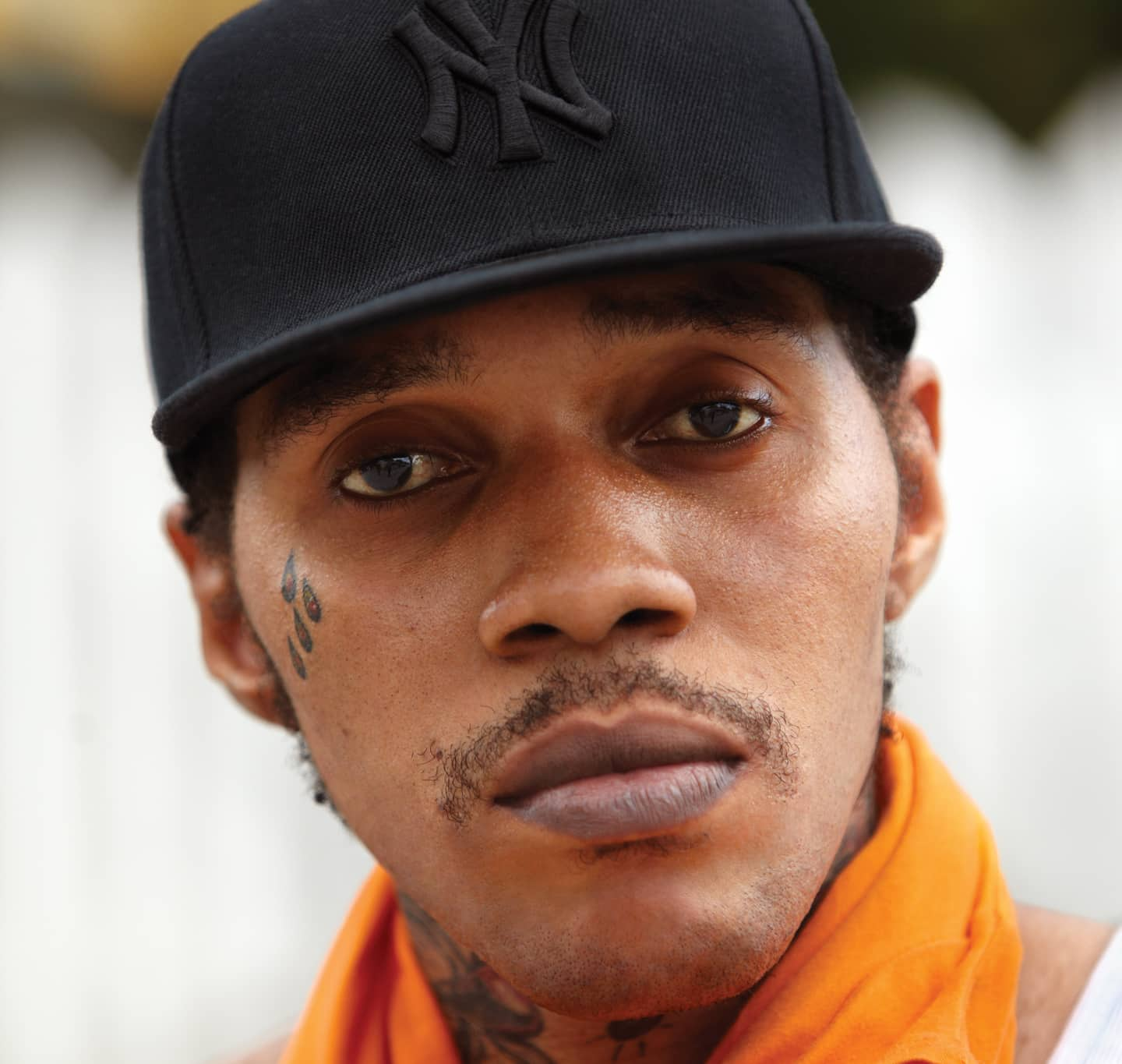 Der 48 Jahre alte 183 cm große Vybz Kartel im 2024 Foto