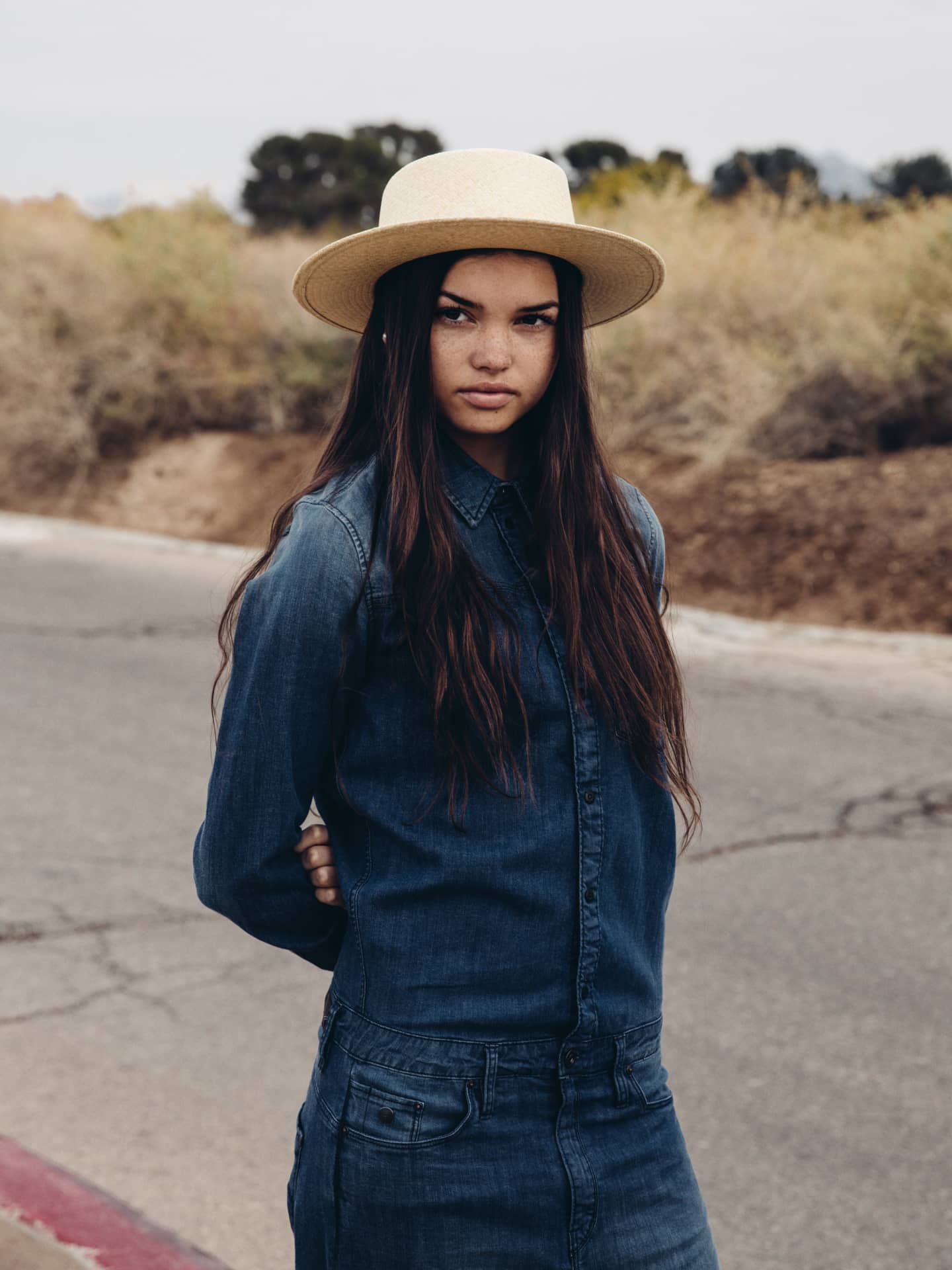 All-Denim Looks For Spring In The Streets And Valleys Of Las Vegas ...