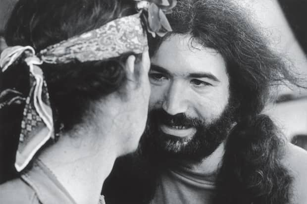 How the Grateful Dead kept their weird, chaotic show on the road