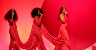 Solange Brought Back An Iconic Look From The “Cranes In The Sky” Video On Fallon Tonight