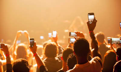 Apple Has Patented New Technology That Could Disable Your iPhone Camera At Concerts