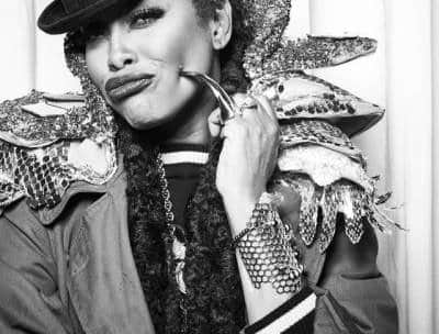 Erykah Badu Surprised High School School Students With A Cafeteria Performance Of “On &amp; On”