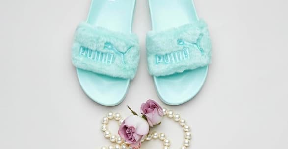 Rihanna s Fenty x Puma Fur Slides Have Returned The FADER