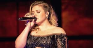Kelly Clarkson Says She Turned Down “Millions” To Avoid Sharing A Songwriting Credit With Dr. Luke