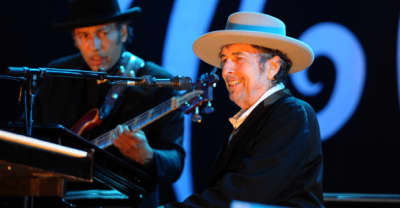 Bob Dylan Finally Accepted His Nobel Prize 