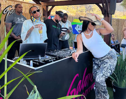 #Galore Magazine and NTWRK team up for the perfect Coachella ranch party