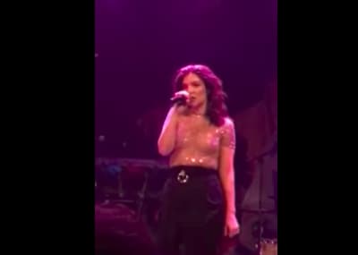 Watch Lorde Perform “The Louvre” 