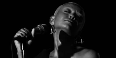Kelela announces live album In The Blue Light out February 2025