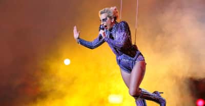 Twitter Loved The Acrobatics In Lady Gaga’s Super Bowl 2017 Halftime Performance