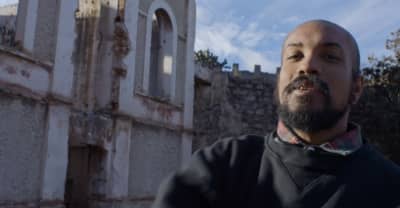 Gabe ’Nandez looks skyward on “Venus in Mercury”