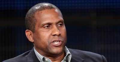 Tavis Smiley suspended from PBS show