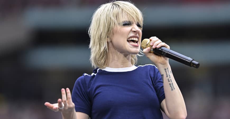 #Hayley Williams and Zac Farro are releasing her grandfather’s album from the ’70s