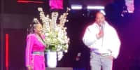 珍妮特·杰克逊和巴斯塔·莱姆斯演唱《What 's It Gonna Be?!》在麦迪逊广场花园
