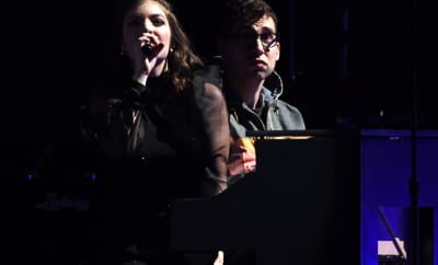Watch Jack Antonoff and Lorde cover St. Vincent’s “New York”