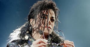 Report: Michael Jackson’s estate seeking $800-900 million for portion of singer’s catalog