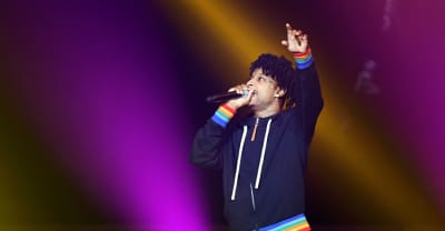 21 Savage’s manager says the Grammys won’t give the rapper’s ticket to his mom