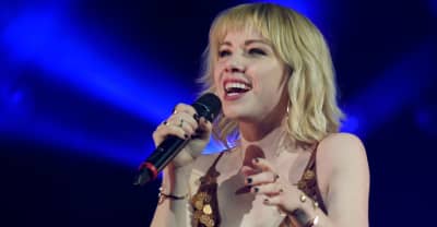 Carly Rae Jepsen performs new song “Western Wind” at Coachella