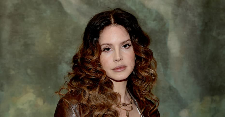 Lana Del Rey’s “White Feather Hawk Tail Deer Hunter” is another question for the culture