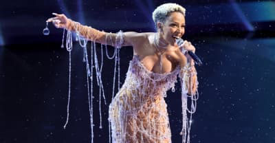 Watch Doja Cat, LISA, and RAYE’s James Bond medley from the Oscars 