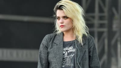 Sky Ferreira announces new single “Downhill Lullaby” out next week