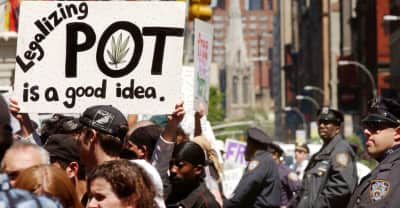 Atlanta votes to decriminalize small amounts of marijuana