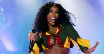 SZA “can’t believe” she has a No.1 record