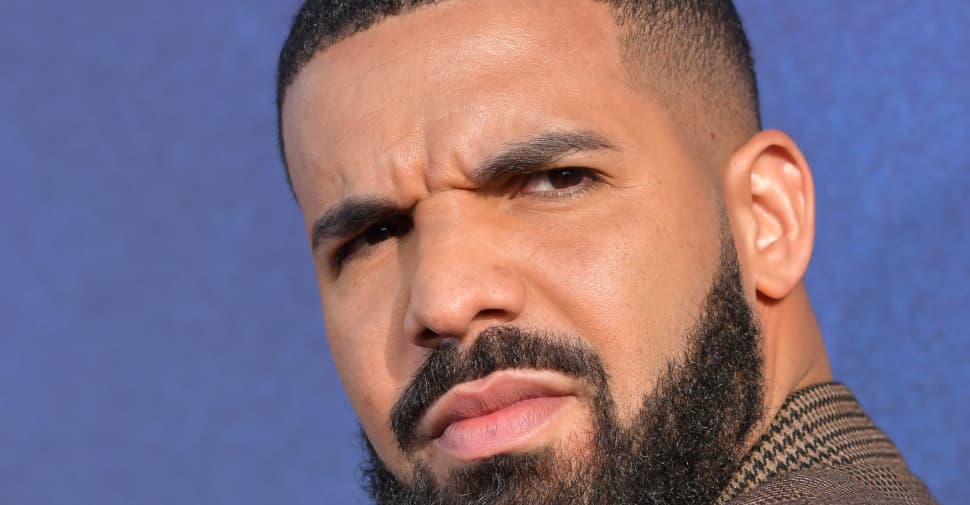#Drake responds to rumors of his 14-minute private jet ride