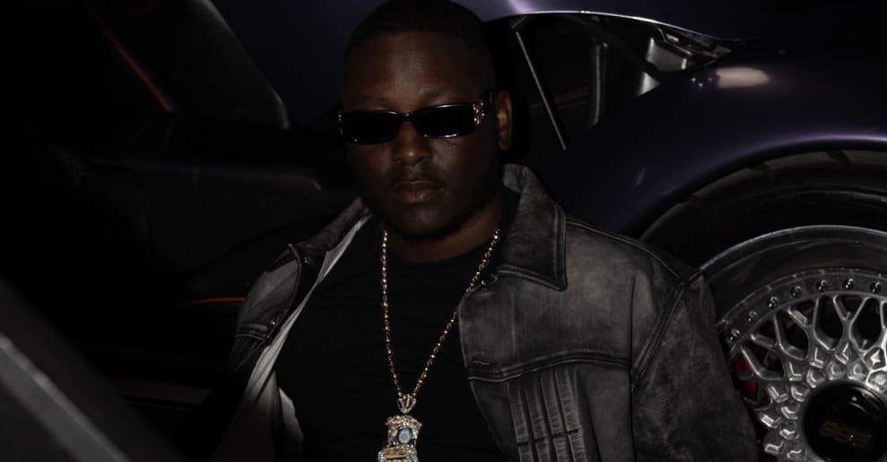 The Opener: Wallie the Sensei sings like an angel at the strip club