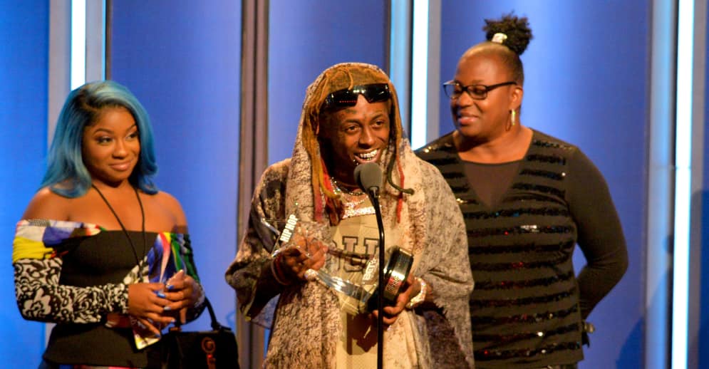 Lil Wayne praises detective who saved his life after suicide ...