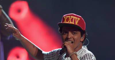 In A Twitter Q&amp;A Bruno Mars Says He Wants To Collab With Chance The Rapper