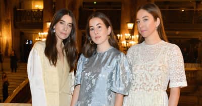 HAIM are selling Hanukkah merch to benefit Pittsburgh’s Tree of Life synagogue 