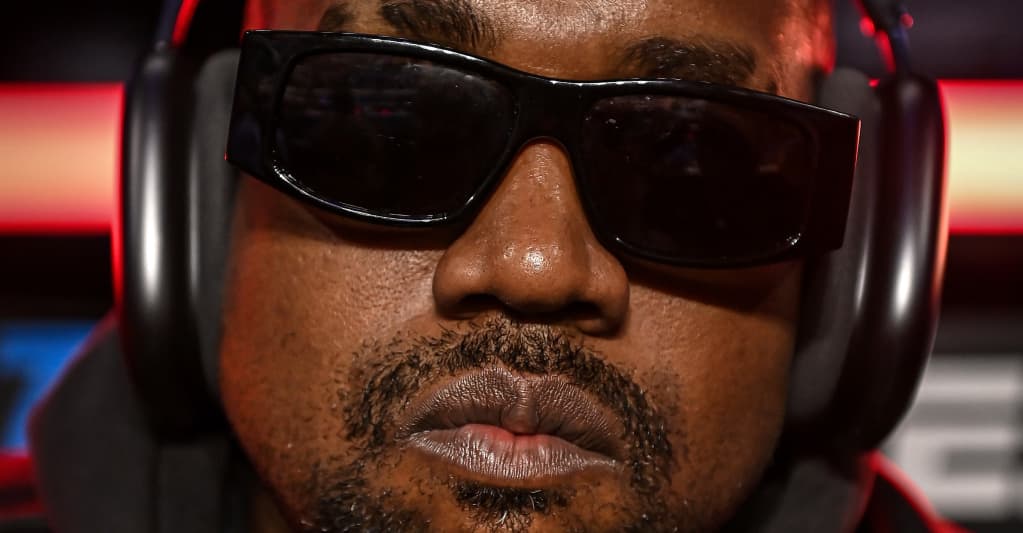 #Kanye West ends Gap partnership