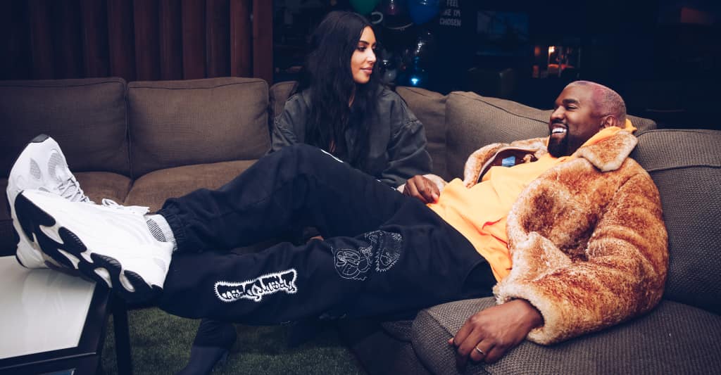 Watch Kanye West And 112 Serenade Kim Kardashian Via Facetime The Fader Cupid is the third and final single released from 112's debut album of the same name. watch kanye west and 112 serenade kim