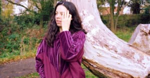 Tirzah drops new song “Ribs” ahead of upcoming tour dates