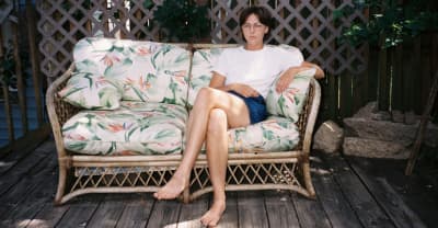 Anna McClellan breaks free on “Feel You”