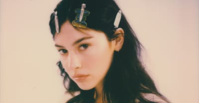 Gracie Abrams’s “Stay” video is a perfect Hollywood hang