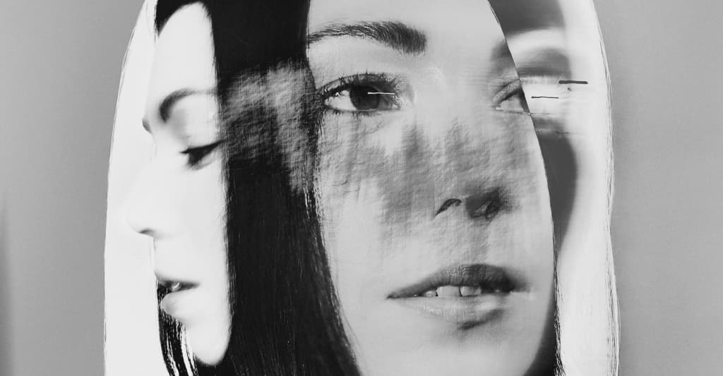 #Kelly Lee Owens announces new album, shares two songs