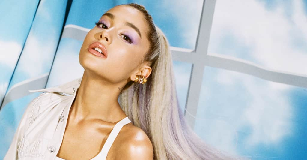 Ariana Grande Sweetener Cover Art