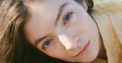 Watch the music video for Lorde’s new song “Mood Ring”