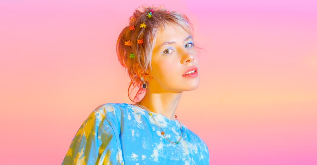 #Kate NV announces new album WOW, shares “oni (they)”