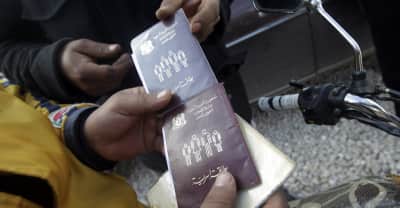 Trump To Sign Revised Travel Ban Next Week