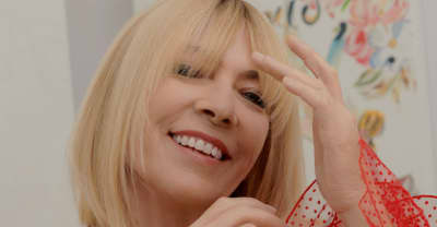 Kim Gordon tackles the gig economy with new “Air BnB” video