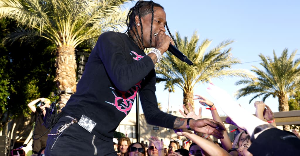 #Travis Scott says he’s doing a Utopia show at the Circus Maximus in Rome