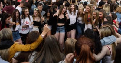 Watch Ariana Grande fans sing “No Tears Left To Cry” on one year anniversary of Manchester attack