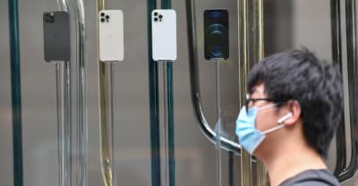 French regulators ban iPhone 12 over radiation concerns