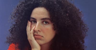 Dora Morelenbaum’s confused love songs