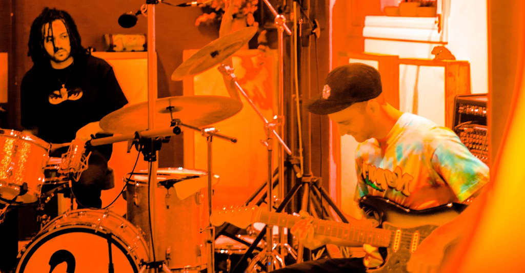 Tom Misch and Yussef Dayes link up on “What Kinda Music