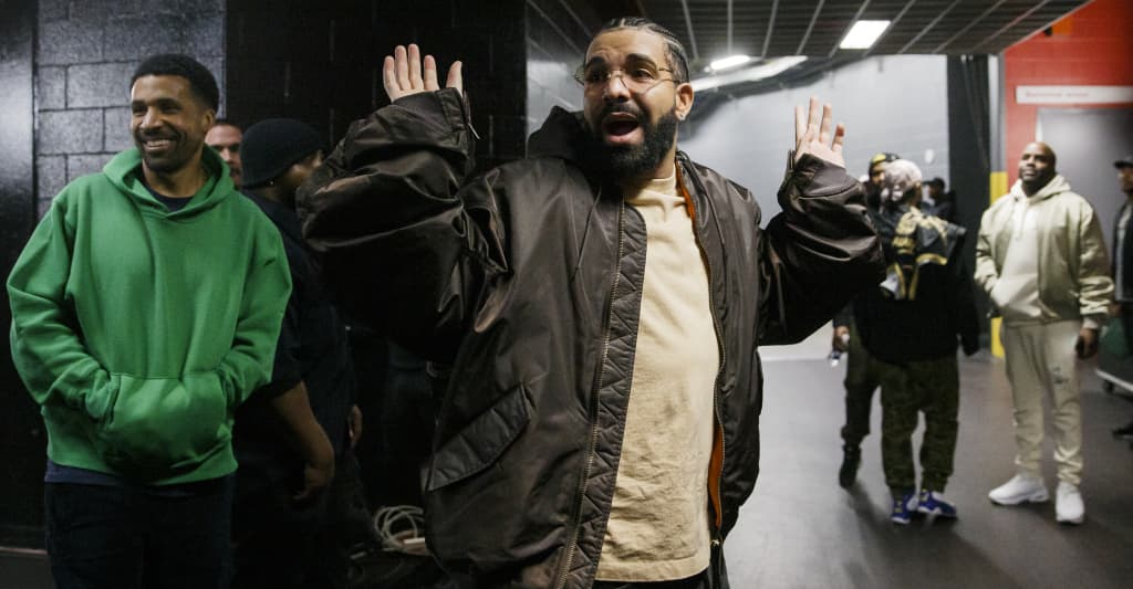 #Drake says he’s taking a year off music, citing stomach issues