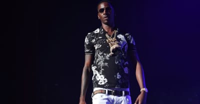 Young Dolph reportedly robbed of $500K in valuables while eating at Cracker Barrel