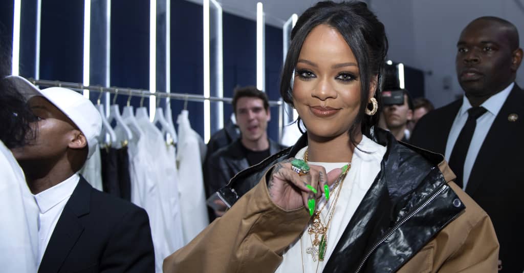 Rihanna on turning down the NFL: “I just couldn't be a sellout” | The FADER